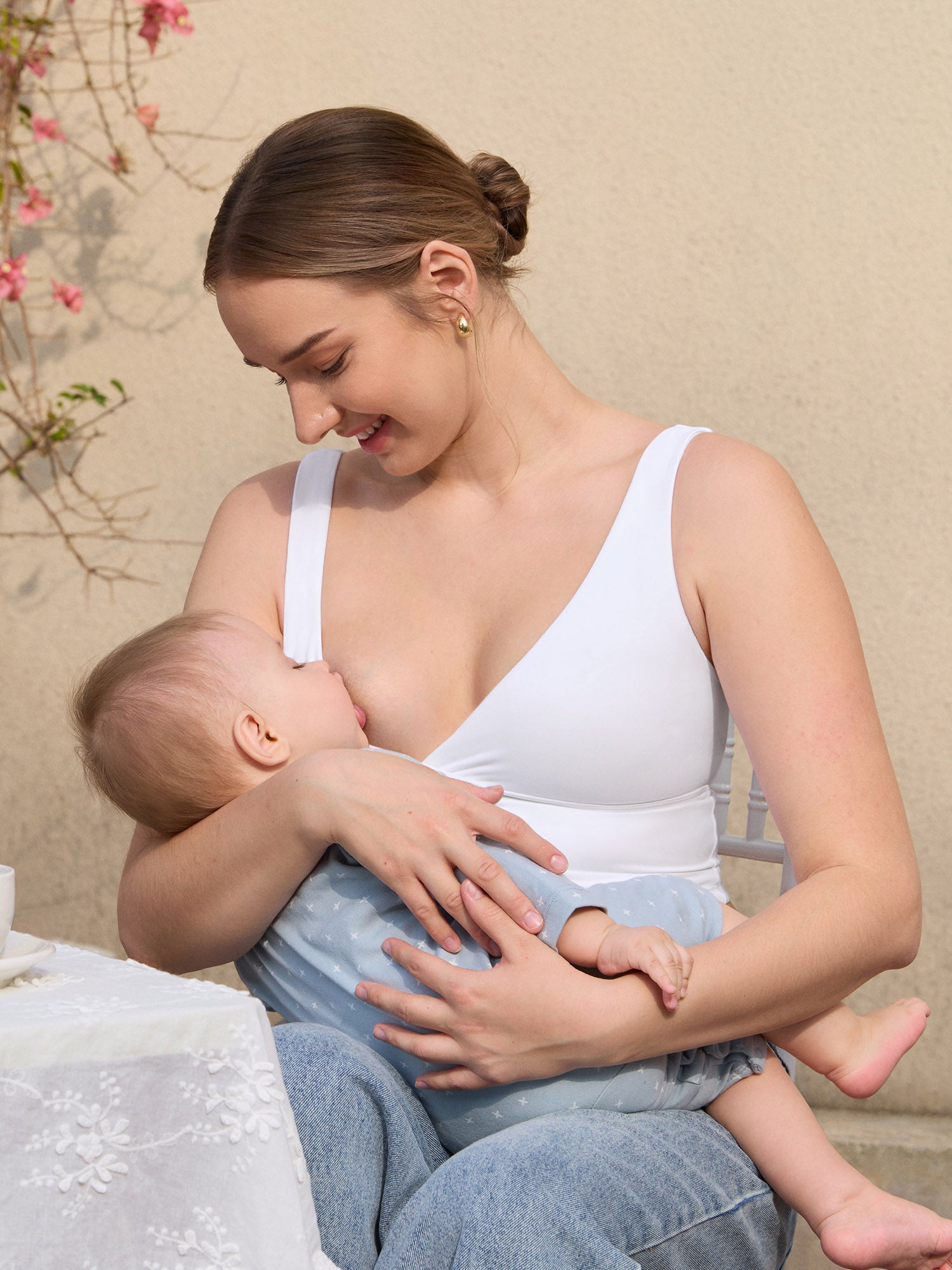Natrelax® Crossover Nursing Crop Tank Top White
