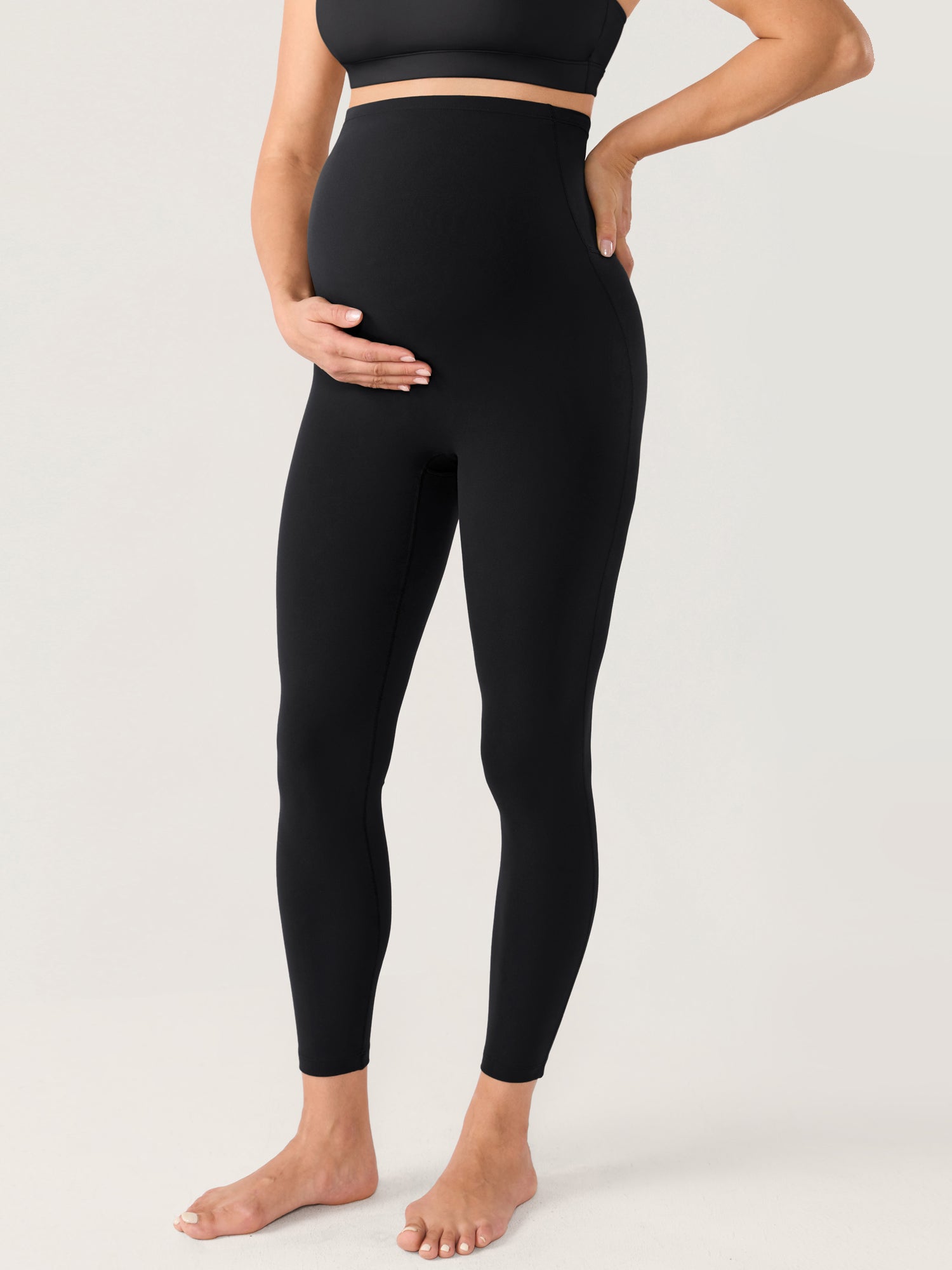 Natrelax® Seamless-Front Maternity Leggings 25" Black