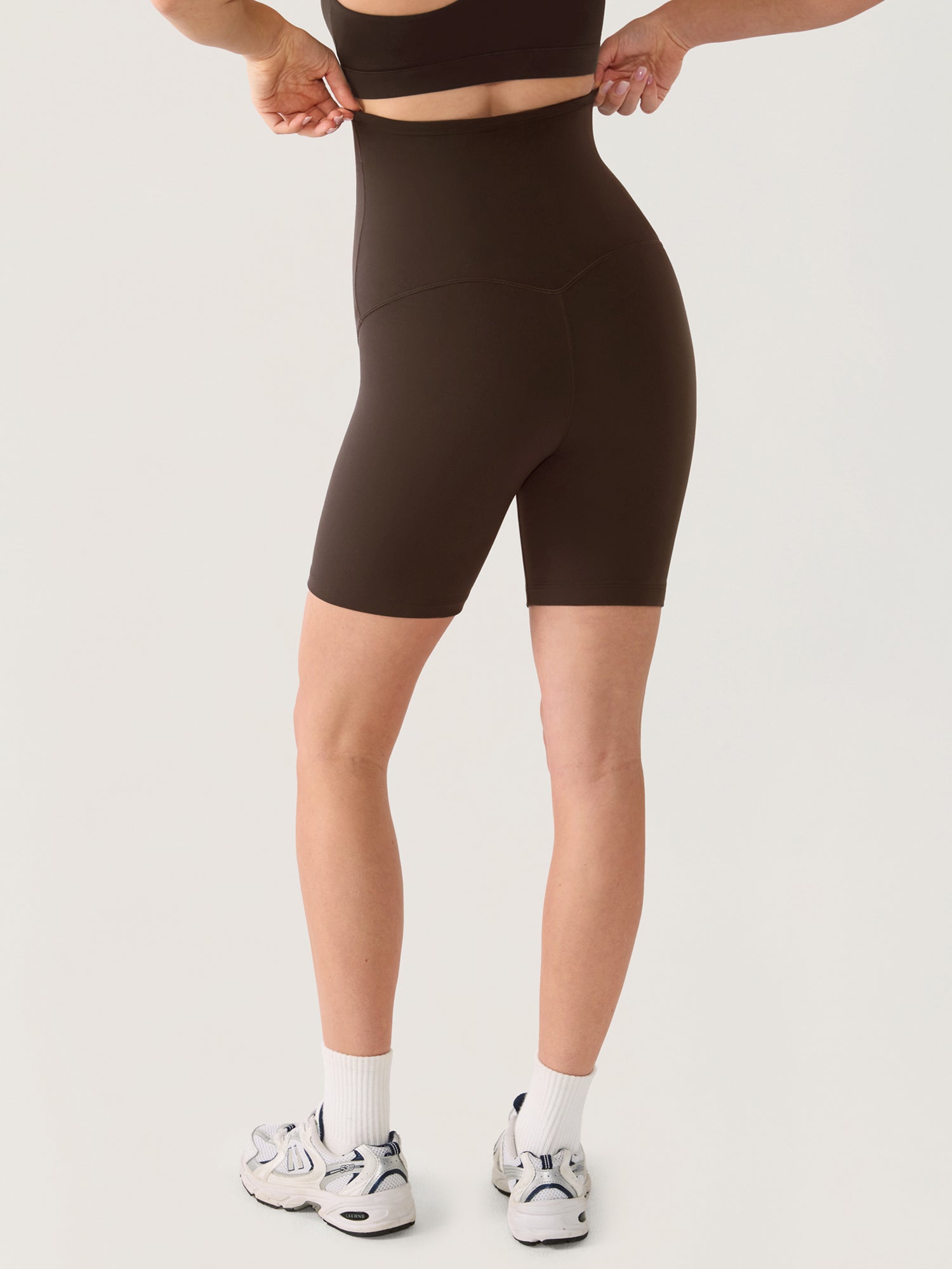 Natrelax® No Front Seam Maternity Shorts 6" Clay Brown