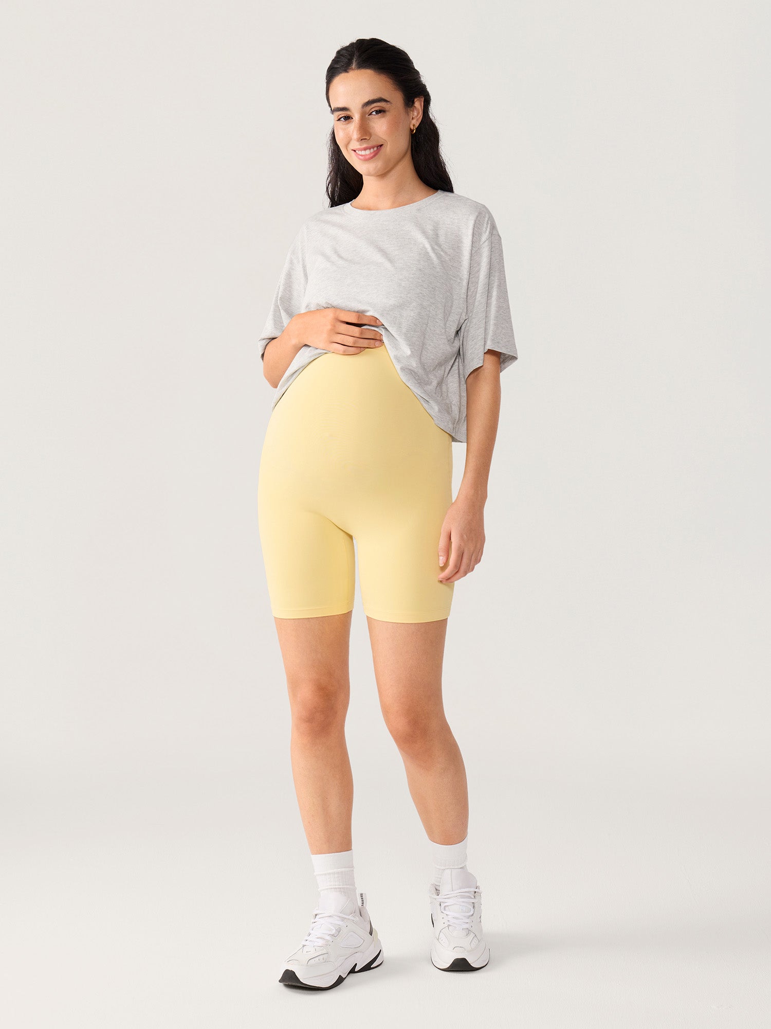 Natrelax® Seamless-Front Maternity Shorts 6" Butter