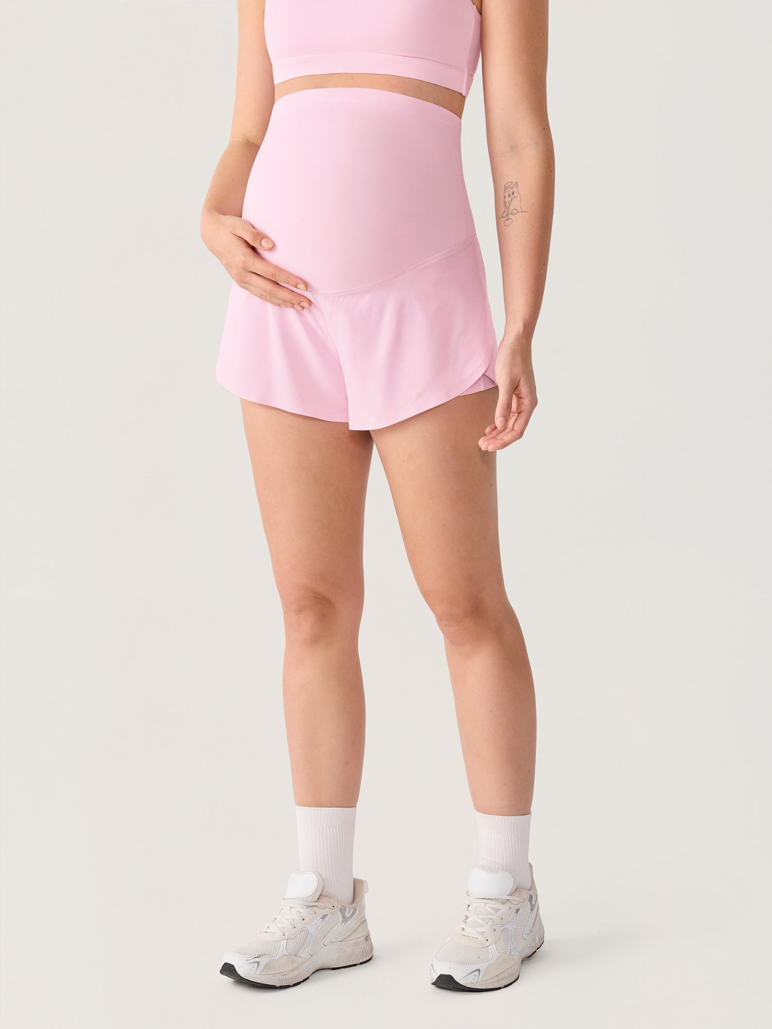 Bloomove™ Maternity Dolphin Shorts - with Inner Pockets Sweet Pink