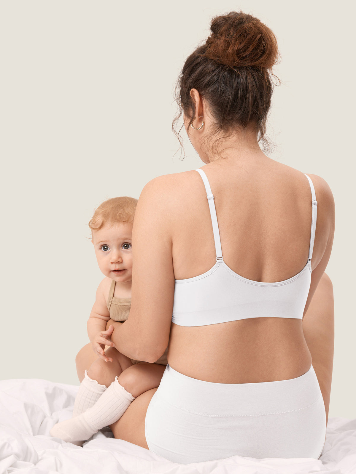 Seamless Soft Knit Nursing Bra Iceland White