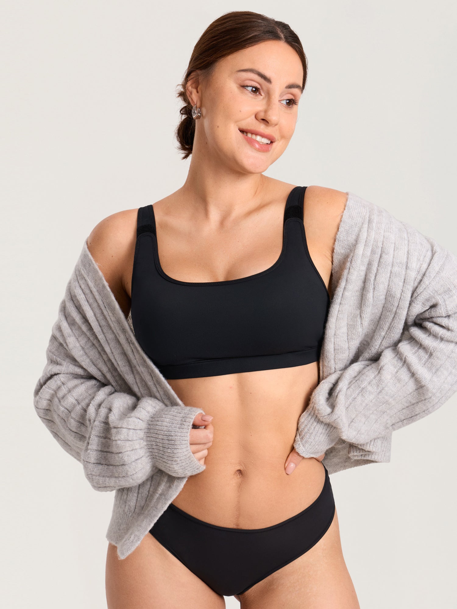 Natrelax® Velcro All-in-One Nursing & Pumping Bra Black