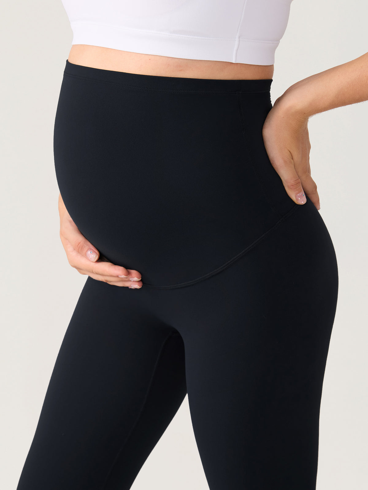 Natrelax® No Front Seam Maternity Flare Leggings 29.5" Black